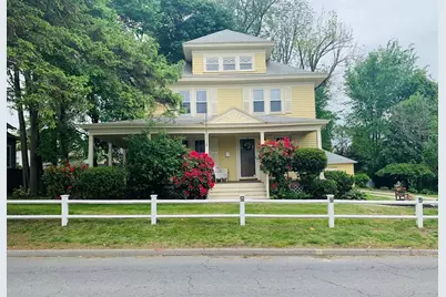 25 Clark St, Worcester, MA 01606 - Photo 1
