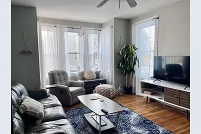 19 Marshall St #1, Somerville, MA 02145 - Photo 1