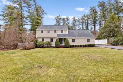 29 Mayflower Cir, Hanover, MA 02339 - Photo 1