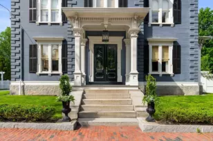 212 High St, Newburyport, MA 01950 - Photo 1