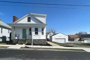 15 Bliss St, Dartmouth, MA 02748 - Photo 1