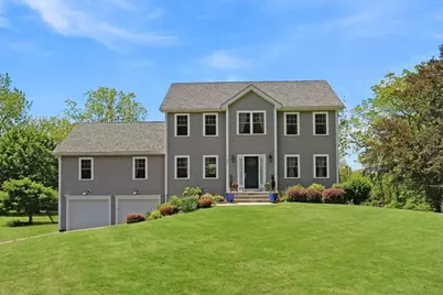 585 Chestnut Street, Ashland, MA 01721 - Photo 1