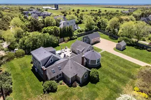 28 Crocker Dr, Edgartown, MA 02539 - Photo 1