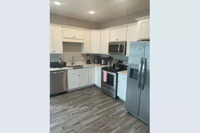 92 Sagamore St #201, Quincy, MA 02171 - Photo 1