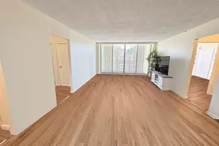 33 Pond Ave, Brookline, MA 02445 - Photo 1