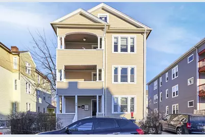 35 Arthur St #2, Worcester, MA 01604 - Photo 1