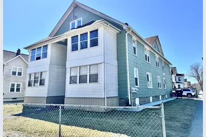 580 Plainfield St, Springfield, MA 01107 - Photo 1