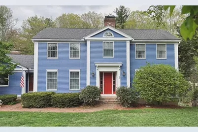 28 Woodside Cir, Sturbridge, MA 01566 - Photo 1