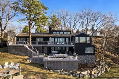 23 Pinecliff Dr, Marblehead, MA 01945 - Photo 1