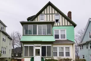 24 Longview St, Springfield, MA 01108 - Photo 1