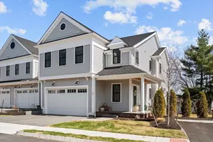 34 Cutter Ln, Amesbury, MA 01913 - Photo 1