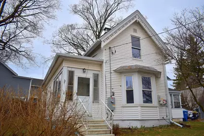 4 Eaton Pl, Leominster, MA 01453 - Photo 1