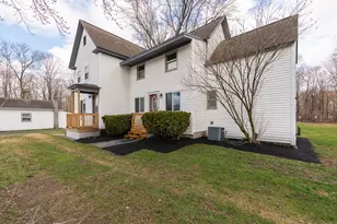 61 Mill St, Pepperell, MA 01463 - Photo 1