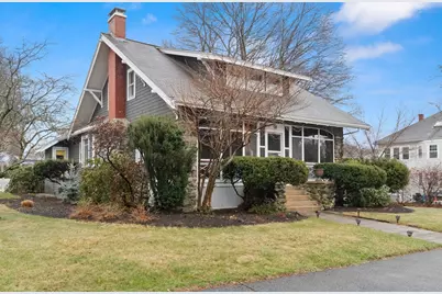 81 Hamilton Ave, Haverhill, MA 01830 - Photo 1