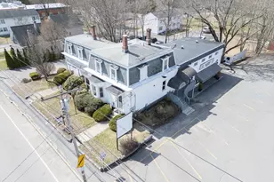 7 Elm St, Townsend, MA 01469 - Photo 1