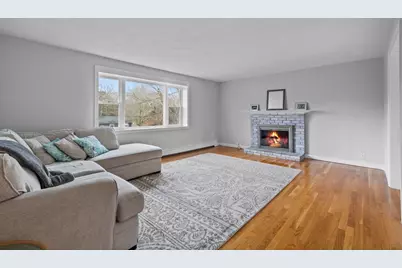 34 Spencer Dr, Plymouth, MA 02360 - Photo 1