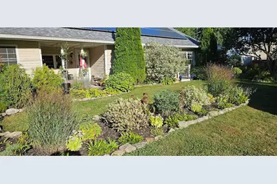 9 Hoyt #A, Amesbury, MA 01913 - Photo 1