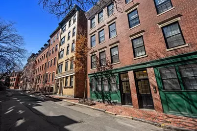 80 W Cedar St #3, Boston, MA 02114 - Photo 1