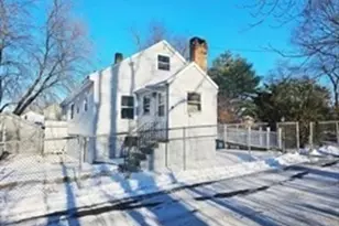 35 Denton St, Lowell, MA 01852 - Photo 1