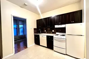 483 Beacon St, Boston, MA 02116 - Photo 1