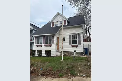 5 Magnolia St, Lawrence, MA 01810 - Photo 1
