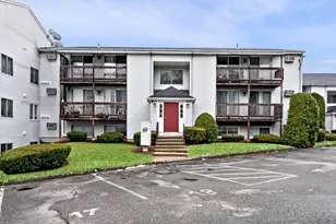 11 Gibbs St, Worcester, MA 01607 - Photo 1