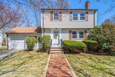 63 Hurlcroft Rd, Milton, MA 02186 - Photo 1