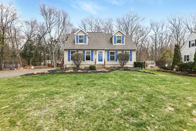 236 East St, South Hadley, MA 01075 - Photo 1