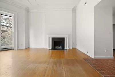 173 Beacon St #3, Boston, MA 02116 - Photo 1