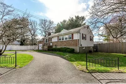 126 Westview Dr, Norwood, MA 02062 - Photo 1