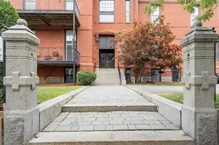 110 O St, Boston, MA 02127 - Photo 1