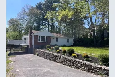 19 Fresh Pond Cir, Plymouth, MA 02360 - Photo 1