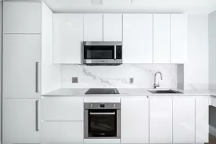 135 Seaport Blvd, Boston, MA 02210 - Photo 1