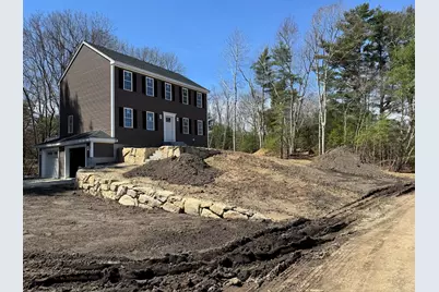 881 Plymouth St, Middleborough, MA 02346 - Photo 1