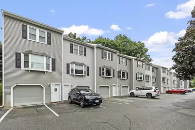 105 Tennis Plaza Rd #14, Dracut, MA 01826 - Photo 1