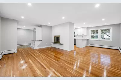 929 Wachusett St, Holden, MA 01520 - Photo 1