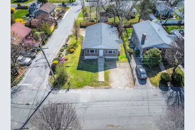 52 Beach Street, Plymouth, MA 02360 - Photo 1