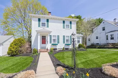 26 Marywood St, Uxbridge, MA 01569 - Photo 1