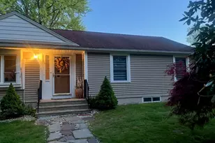 630 South St, Shrewsbury, MA 01545 - Photo 1