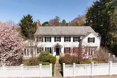 401 Heath St, Brookline, MA 02467 - Photo 1