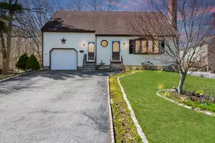 33 Silver St, Taunton, MA 02780 - Photo 1