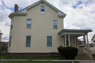 232 Elm St, Holyoke, MA 01040 - Photo 1