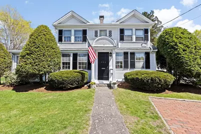 424 Main St, Hingham, MA 02043 - Photo 1