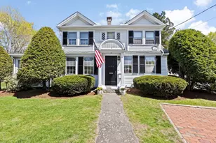 424 Main St, Hingham, MA 02043 - Photo 1