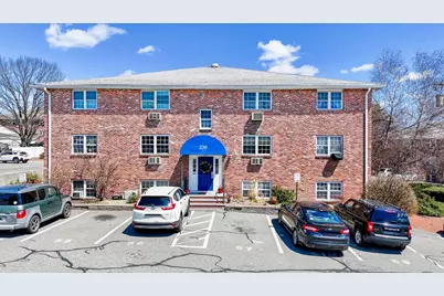 236 Low St #6, Newburyport, MA 01950 - Photo 1