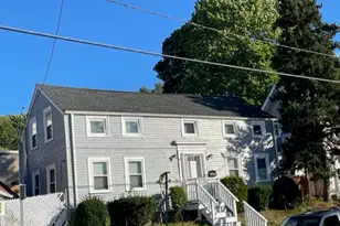 562 Lincoln Ave, Saugus, MA 01906 - Photo 1