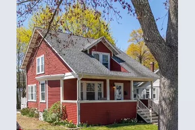 19 Madison St, Methuen, MA 01844 - Photo 1