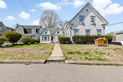 82 Vernon St, Rockland, MA 02370 - Photo 1