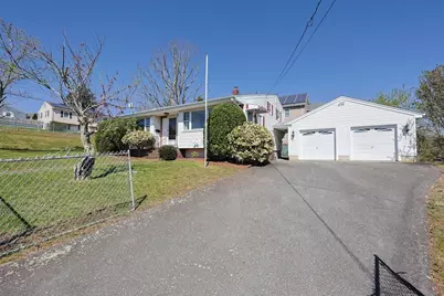 421 Potter St, New Bedford, MA 02740 - Photo 1