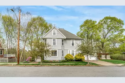 24 Whittier St, Amesbury, MA 01913 - Photo 1